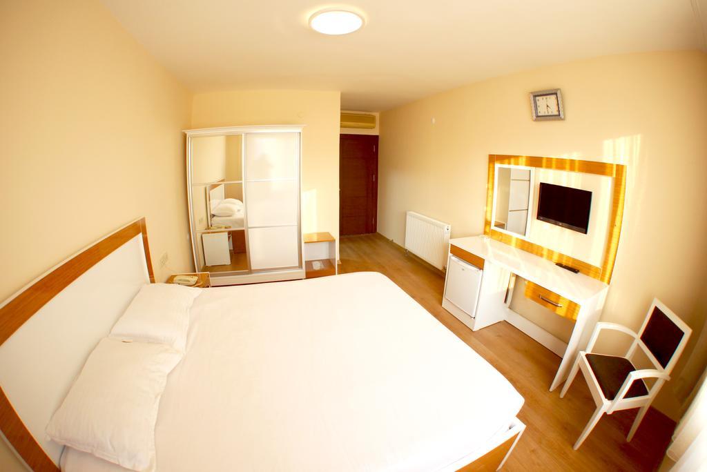 Hotel Ντούζτζε Εξωτερικό φωτογραφία